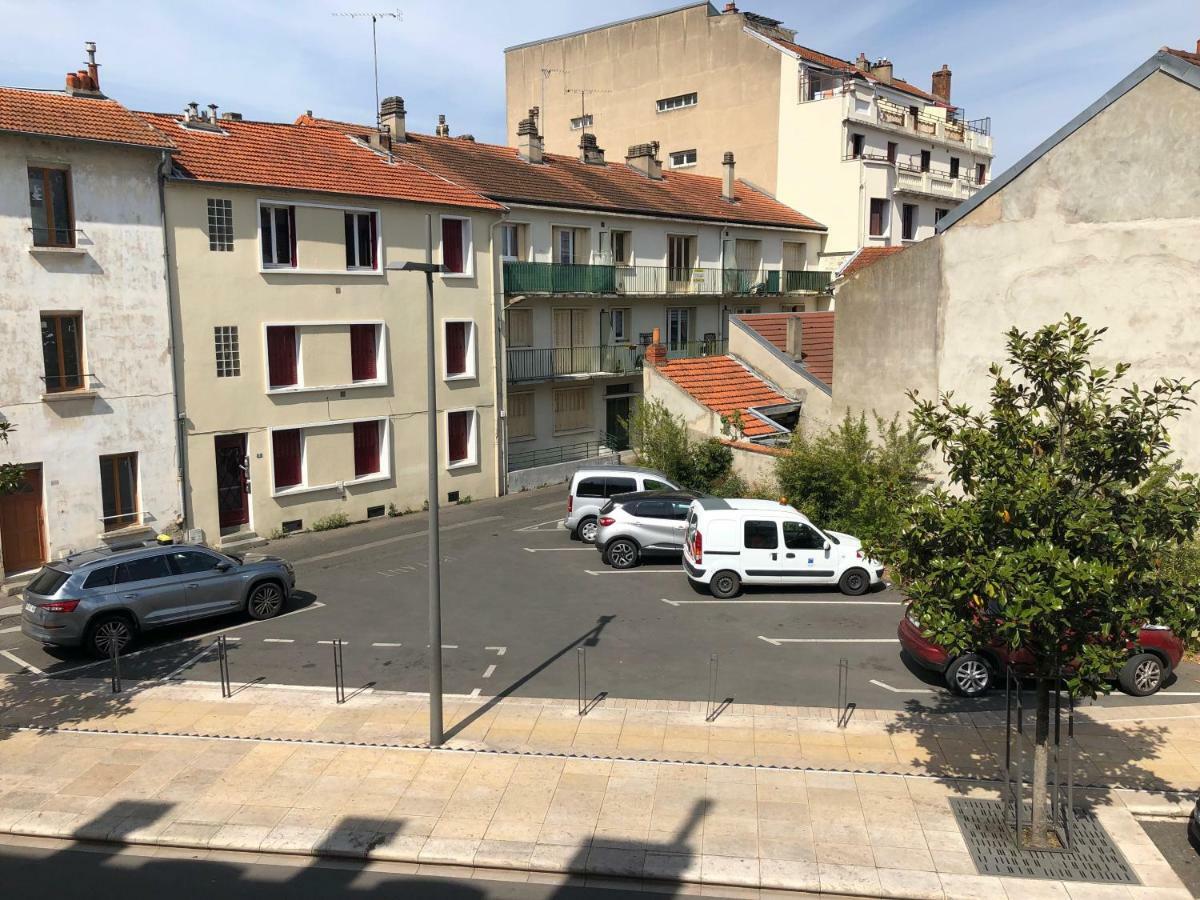 Le Massilia Vichy Kültér fotó